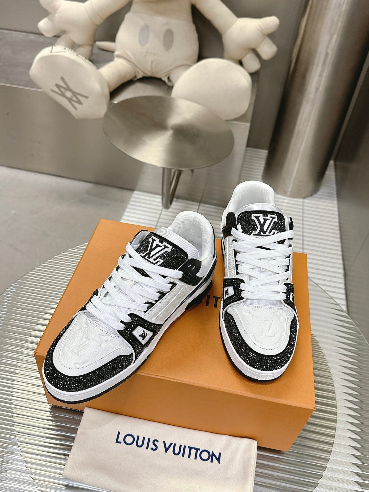 Lvv trainer fashion diamond sneakers 0725032601