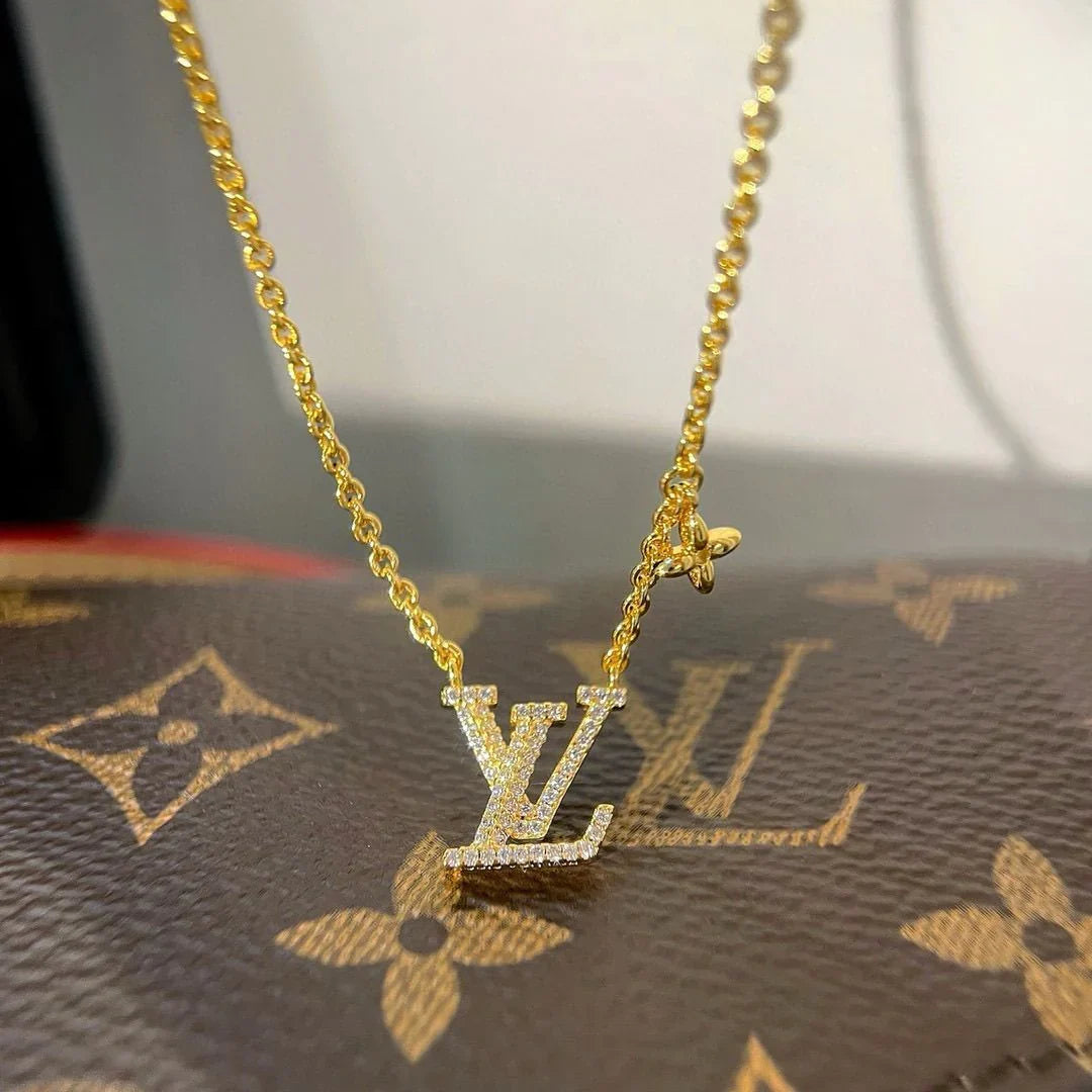 New Simple Temperament Letters High Design Necklace 1024031215