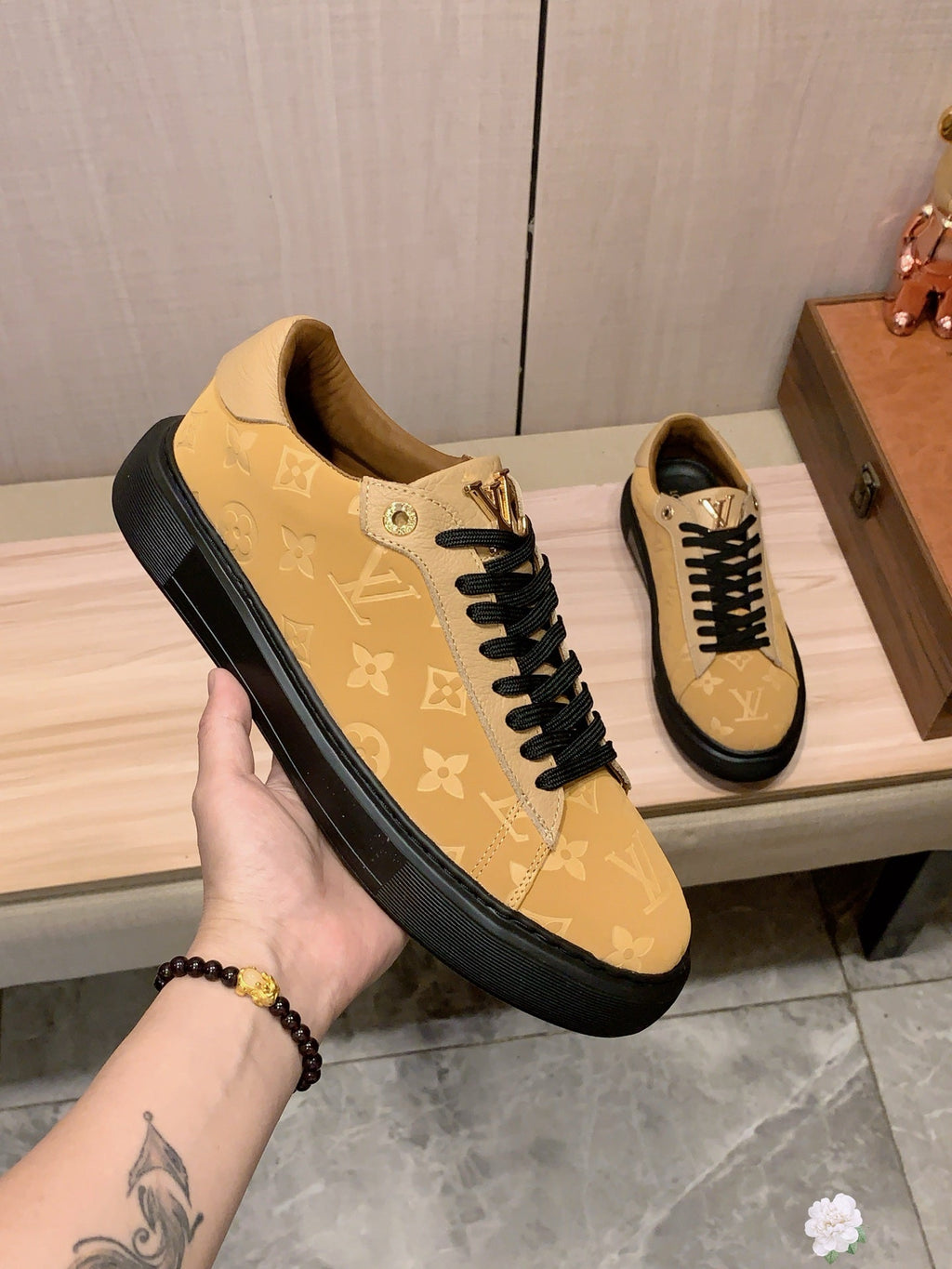 Lvv fashion sports shoes 0725062101