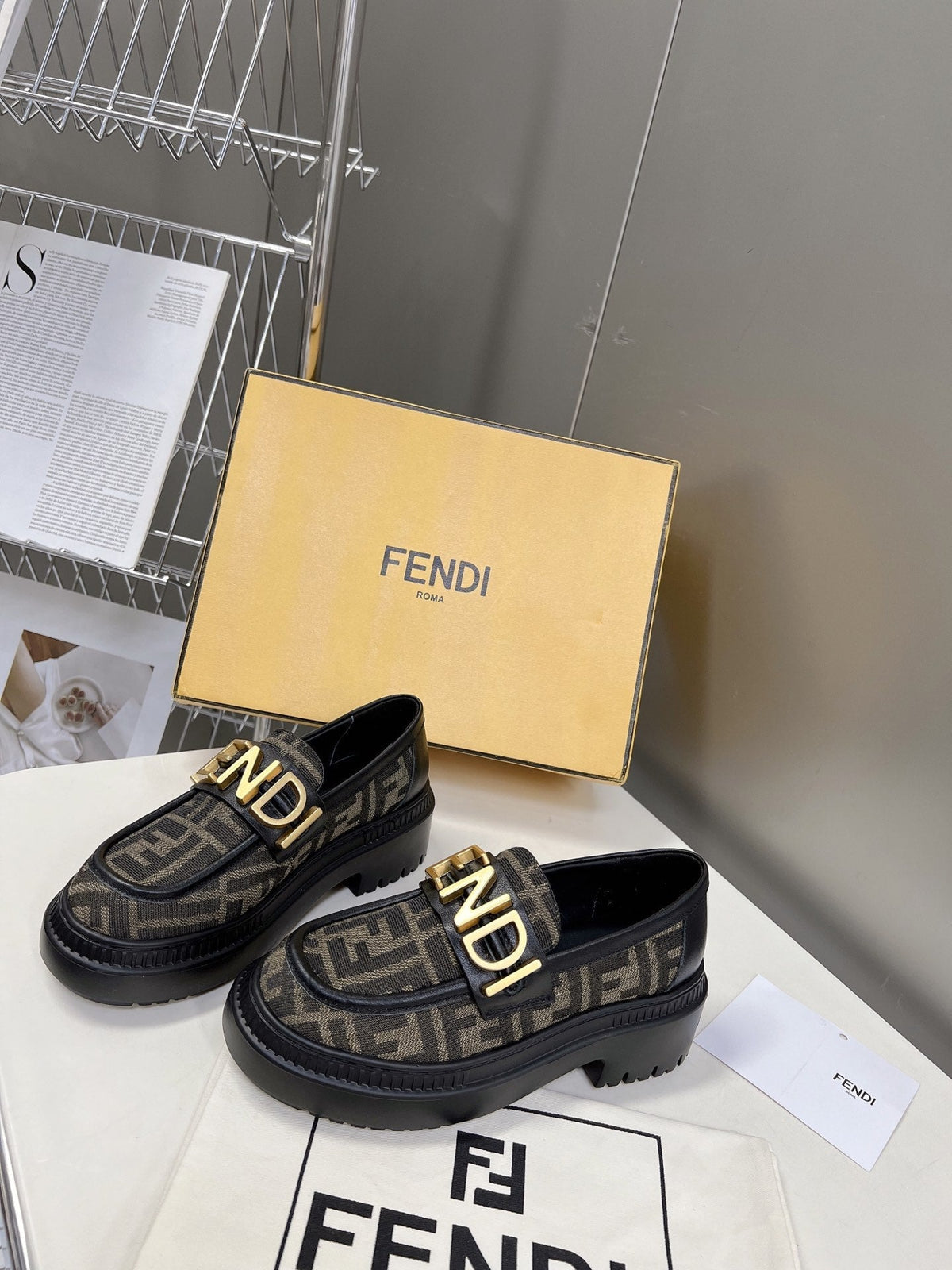 Letter buckle loafers XC0123072818