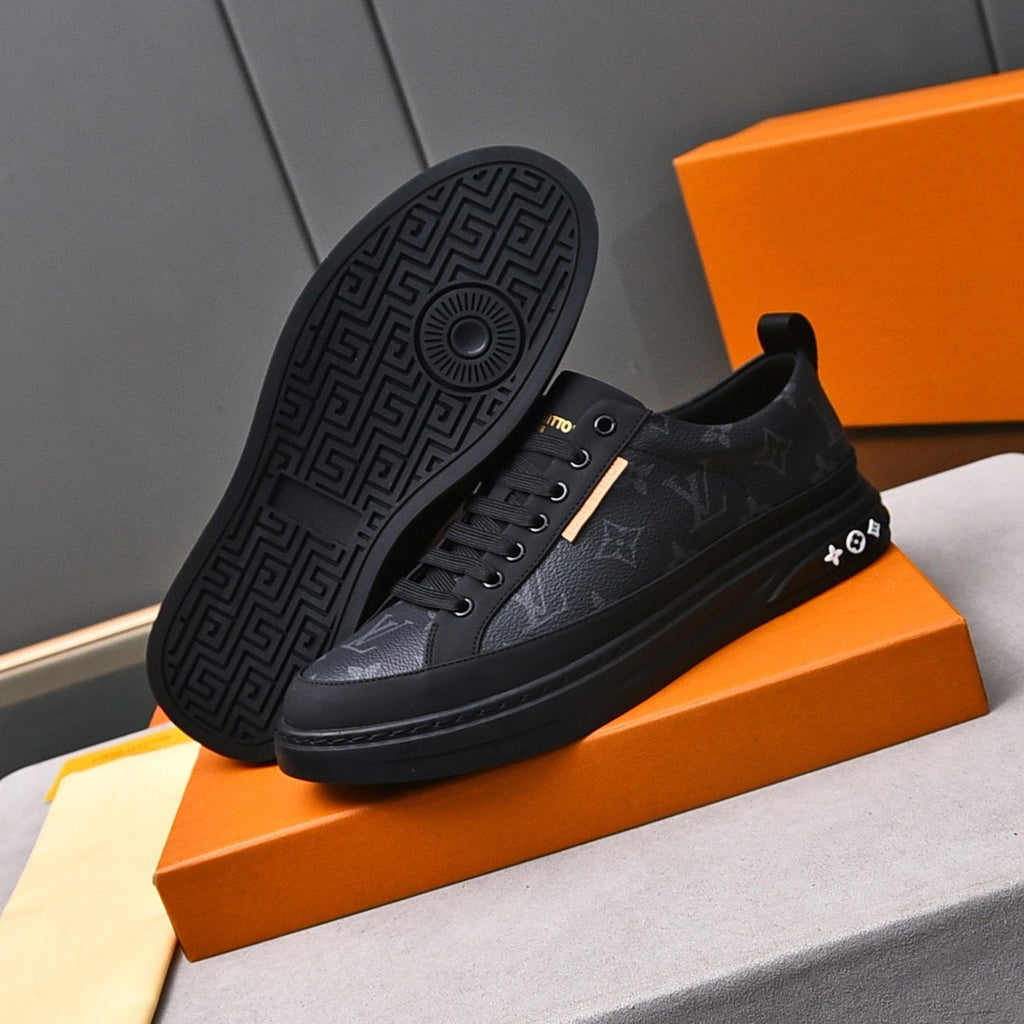 Classic Casual Sneakers 08231215LCJ01