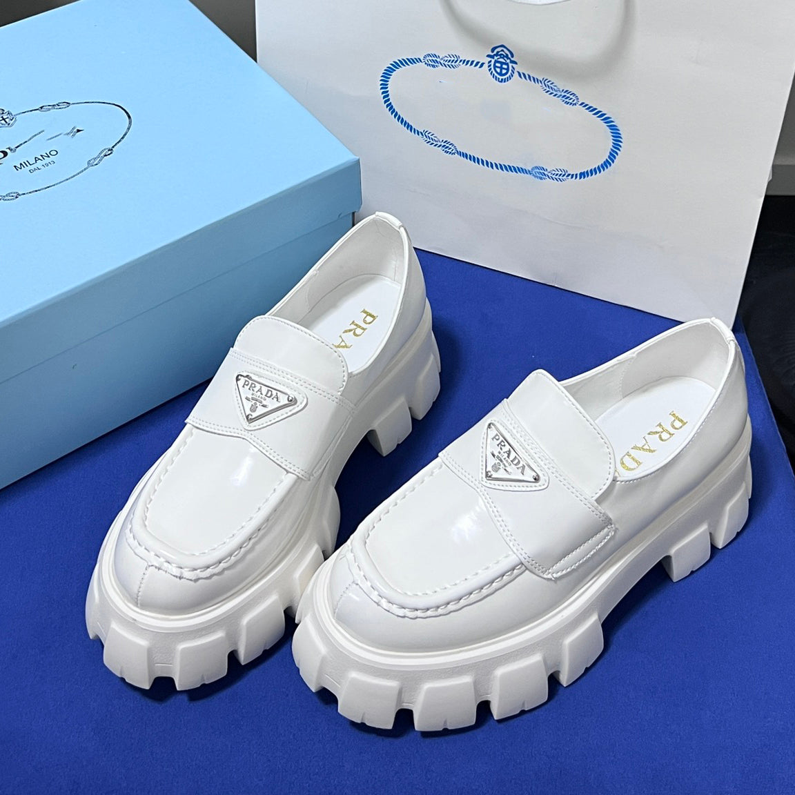 PRA women's fashion leather shoes XC0723102401
