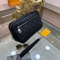 New Fashion Black V Logo Men's bagsXC052023110604