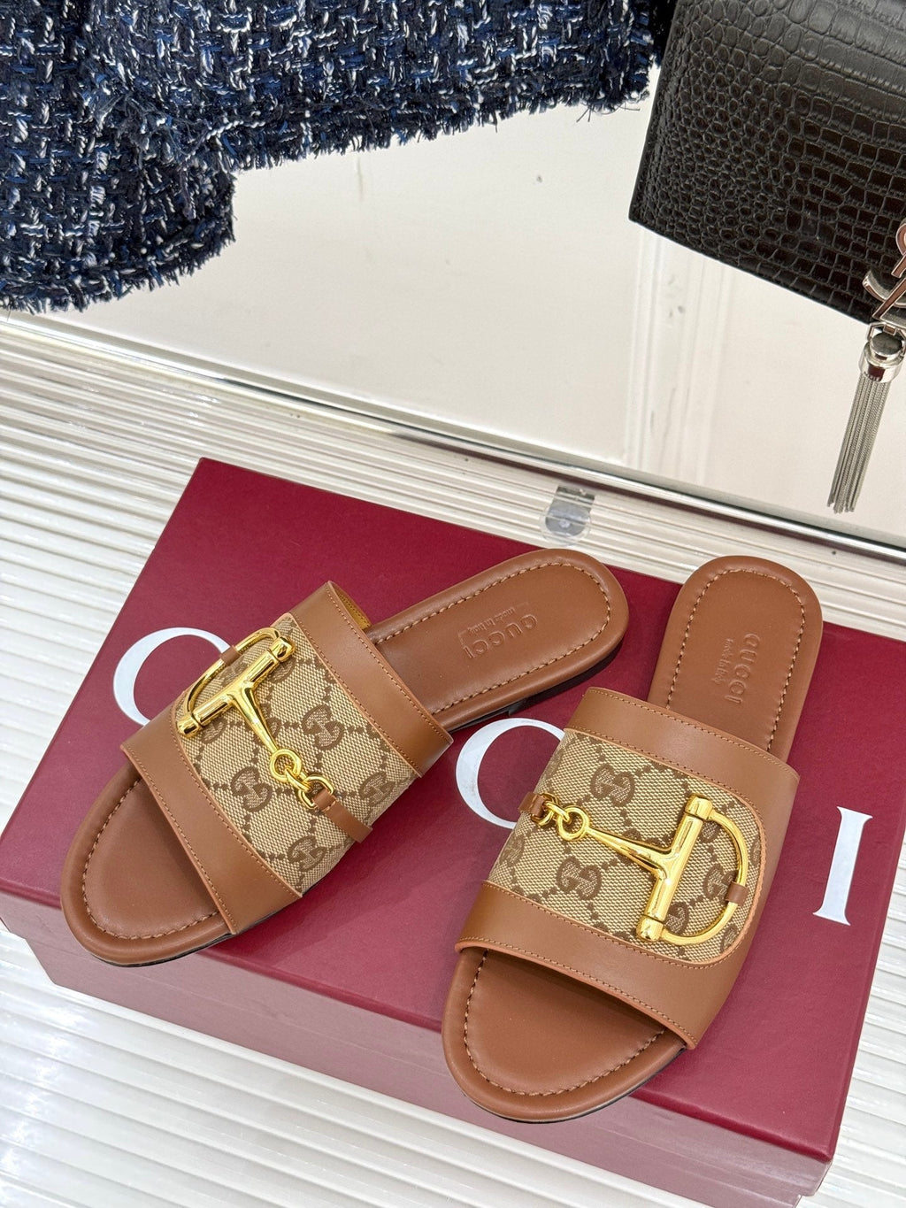 GG fashion 25 new slippers 0725043001