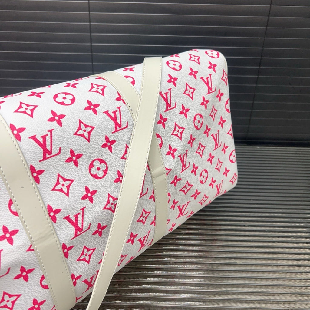 New V Logo Fashion Handmade BagsXC052025040105