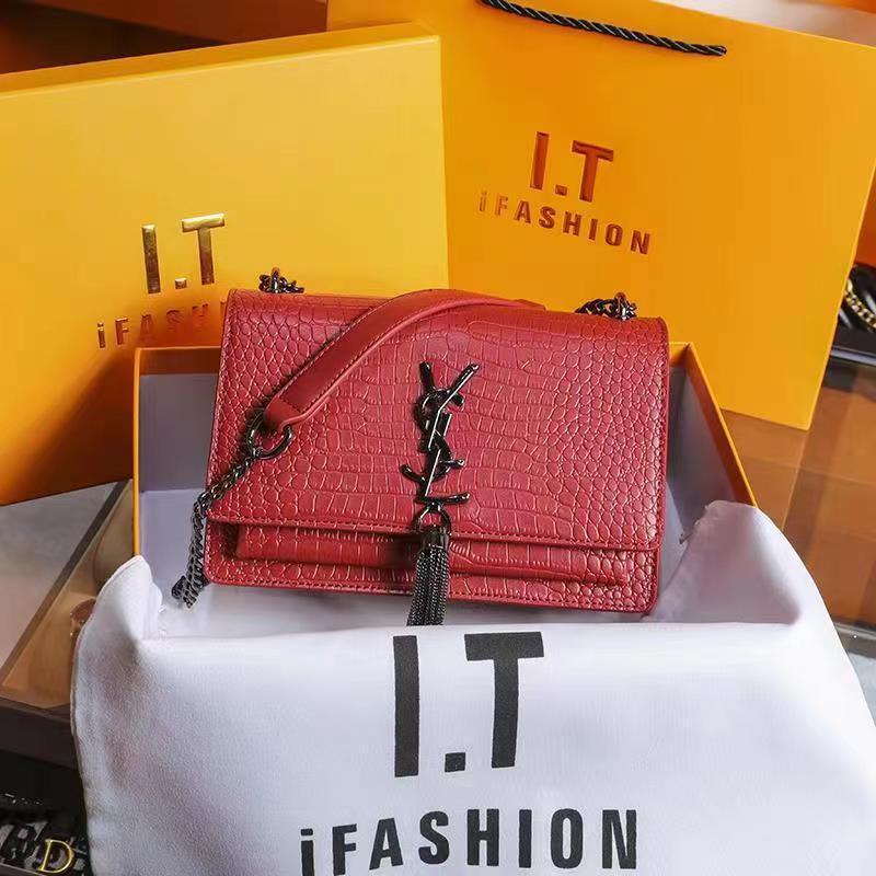 High-end Chain Shoulder Crossbody Bag 0823121409