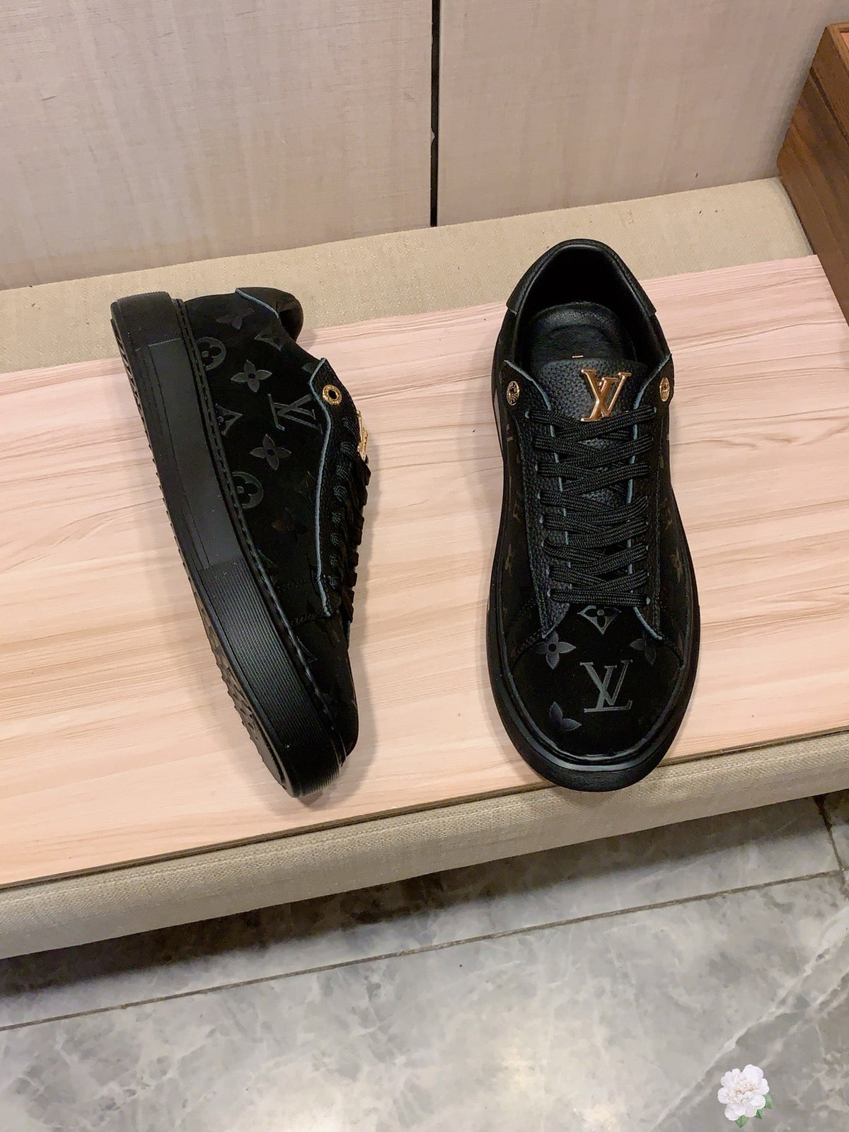 Lvv fashion sports shoes 0725062101