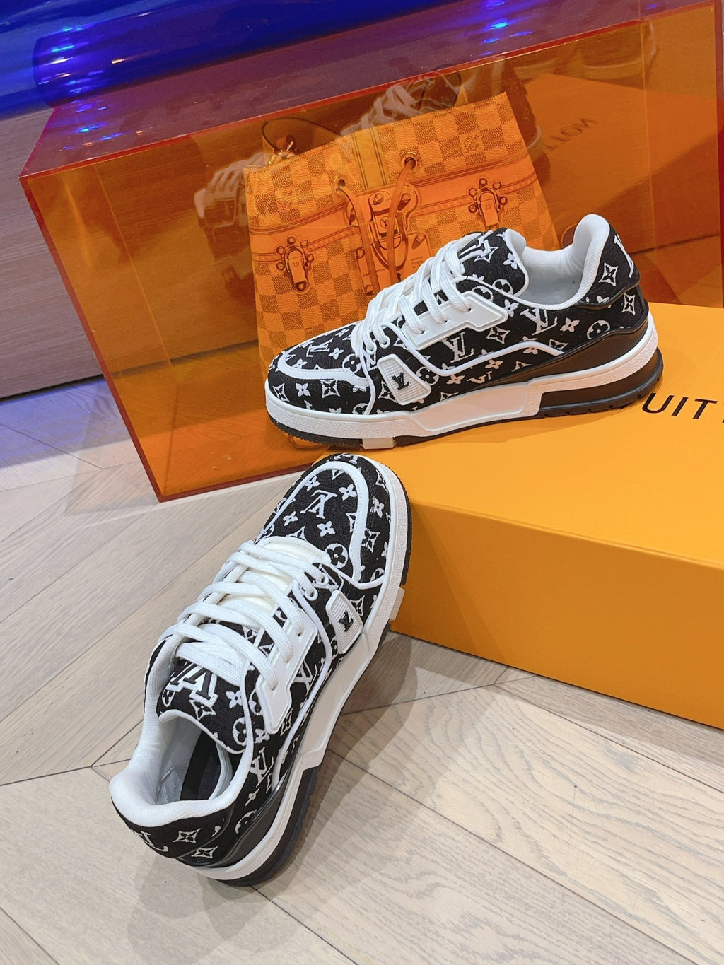 Lvv couple limited series casual denim print sneakers 0725012402